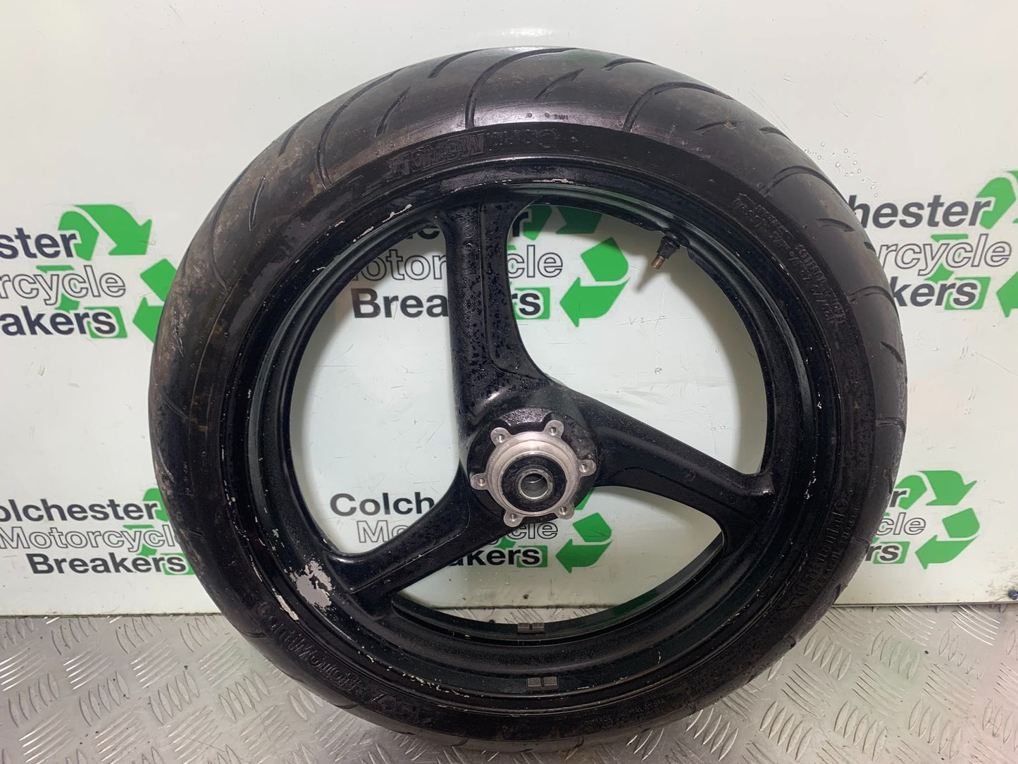 HONDA CBR1100 BLACKBIRD FRONT WHEEL  YEAR 1999-2005 (CMB1232)