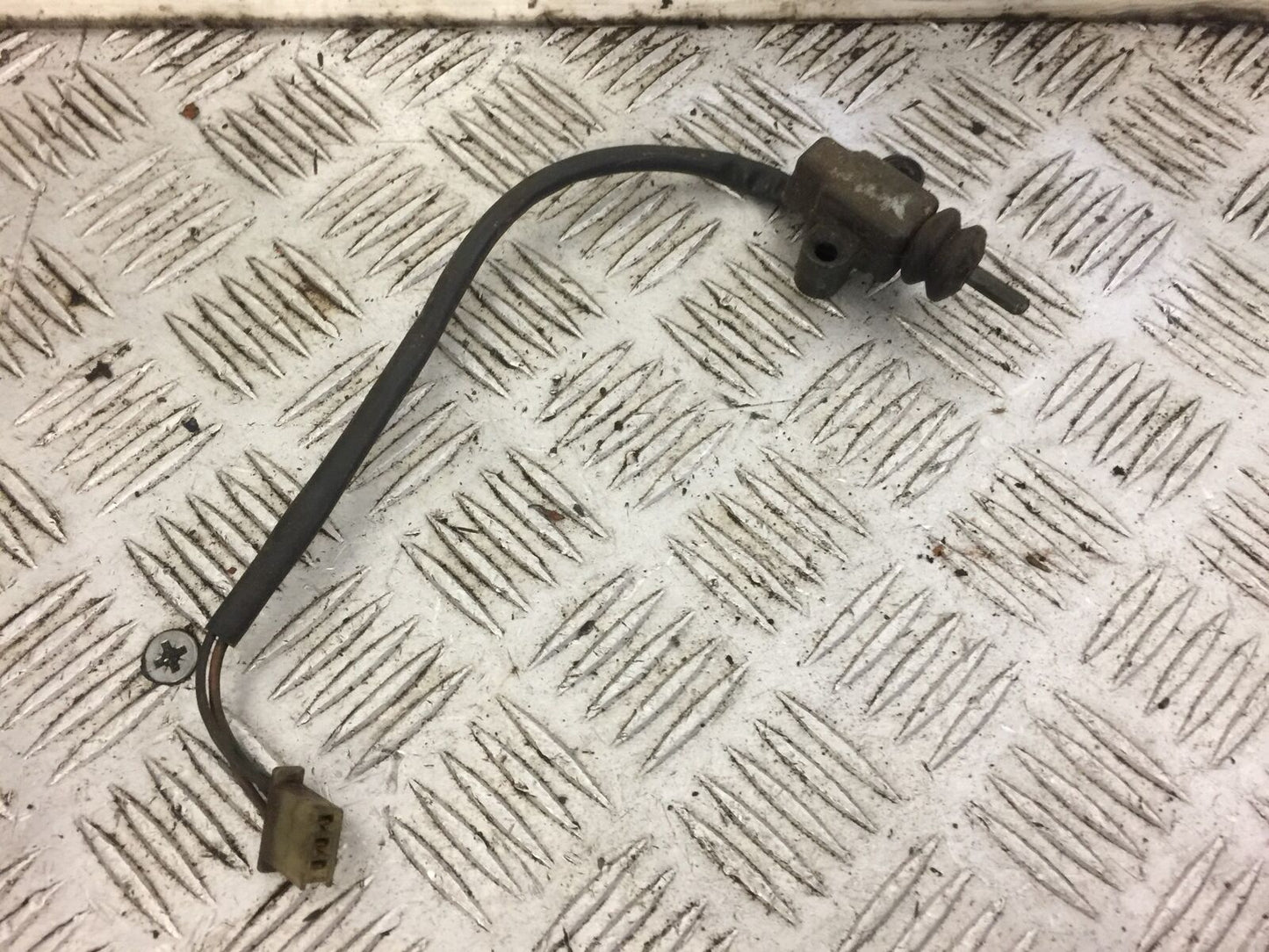 KAWASAKI GPZ600 R GPZ 600 SIDE STAND SWITCH  YEAR 1987 (STOCK 519)