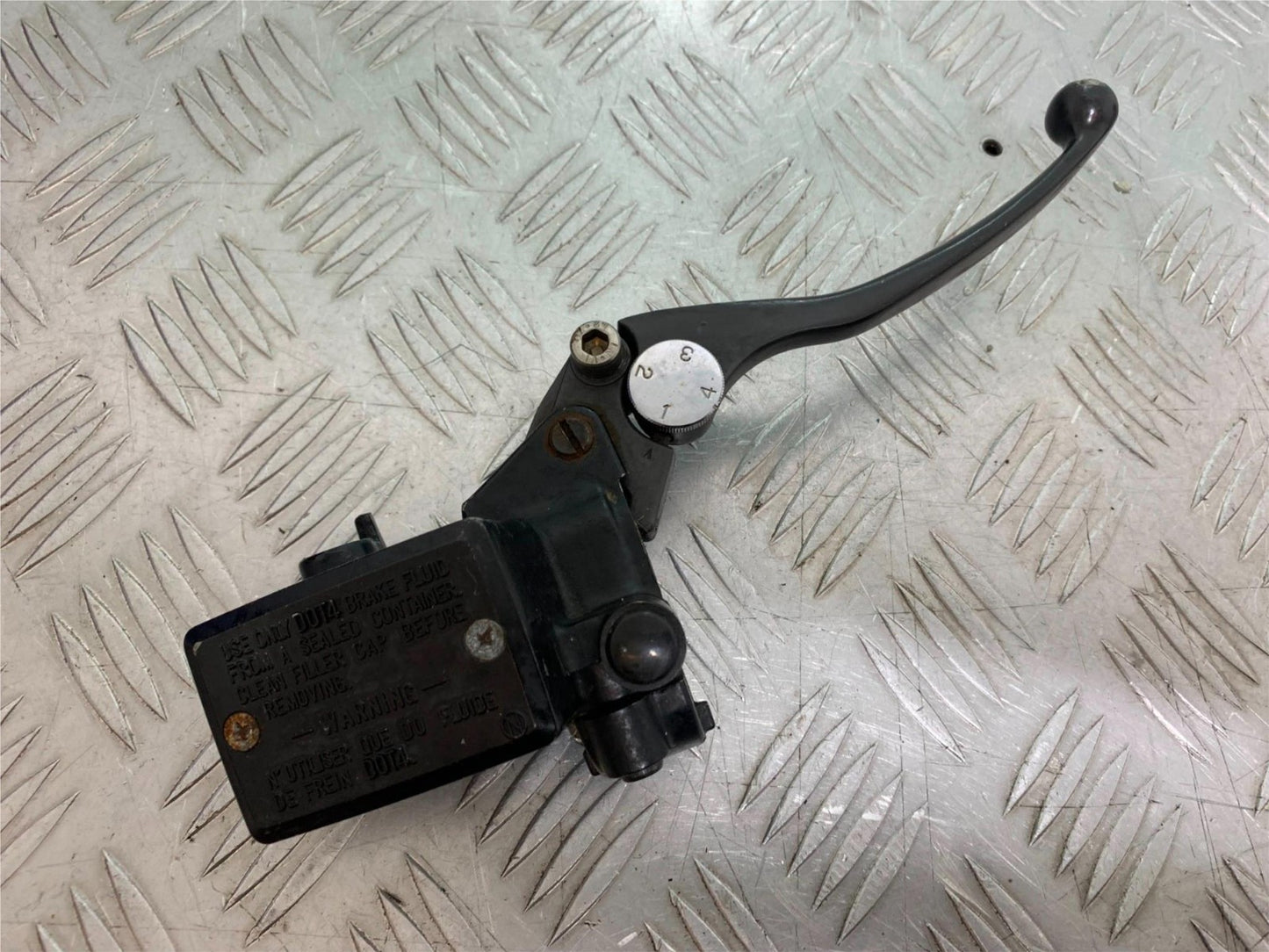 KAWASAKI ZZR1100 D FRONT BRAKE MASTER CYLINDER  YEAR 1993-2001 (CMB1189)