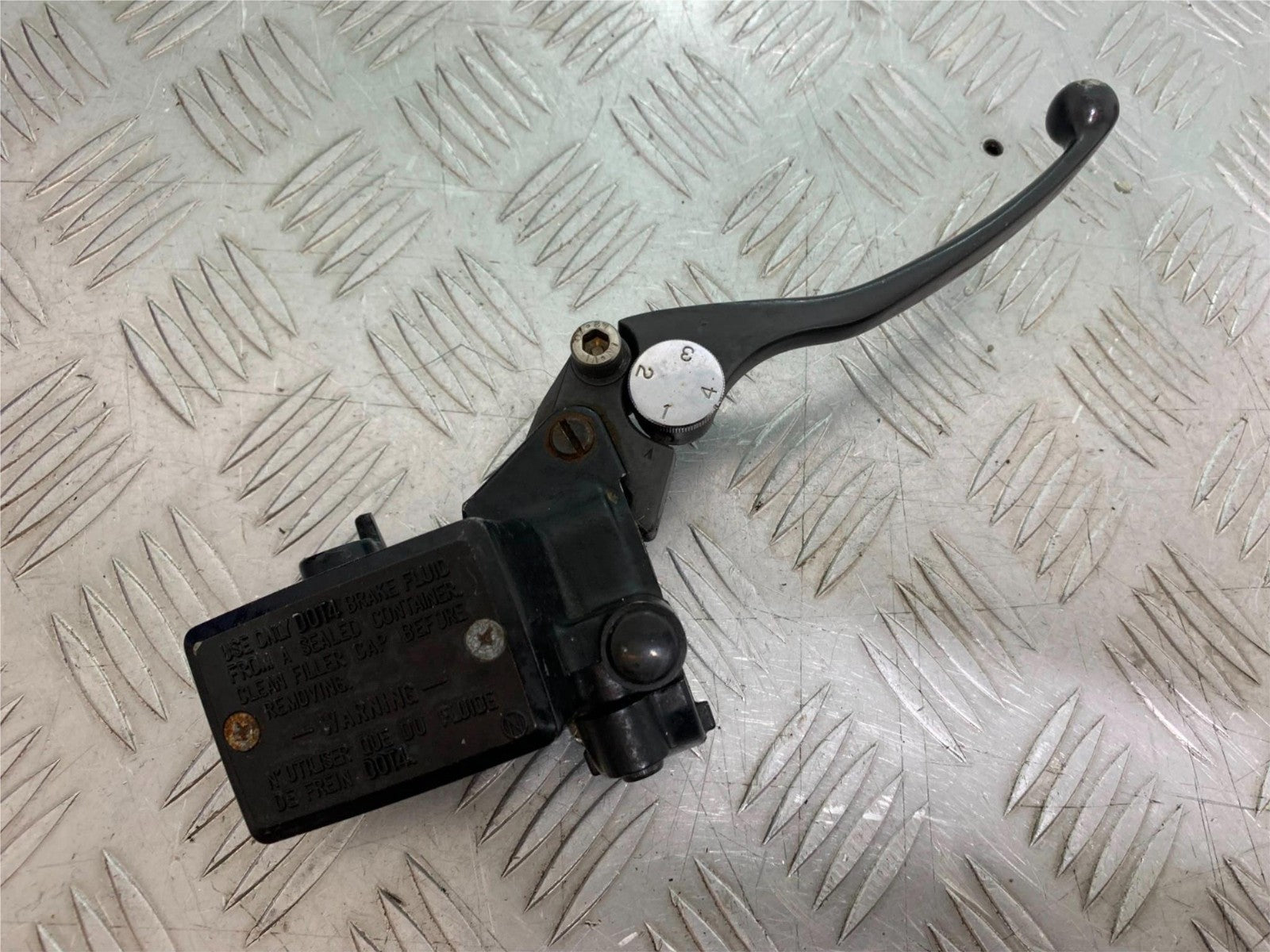 KAWASAKI ZZR1100 D FRONT BRAKE MASTER CYLINDER  YEAR 1993-2001 (CMB1189)