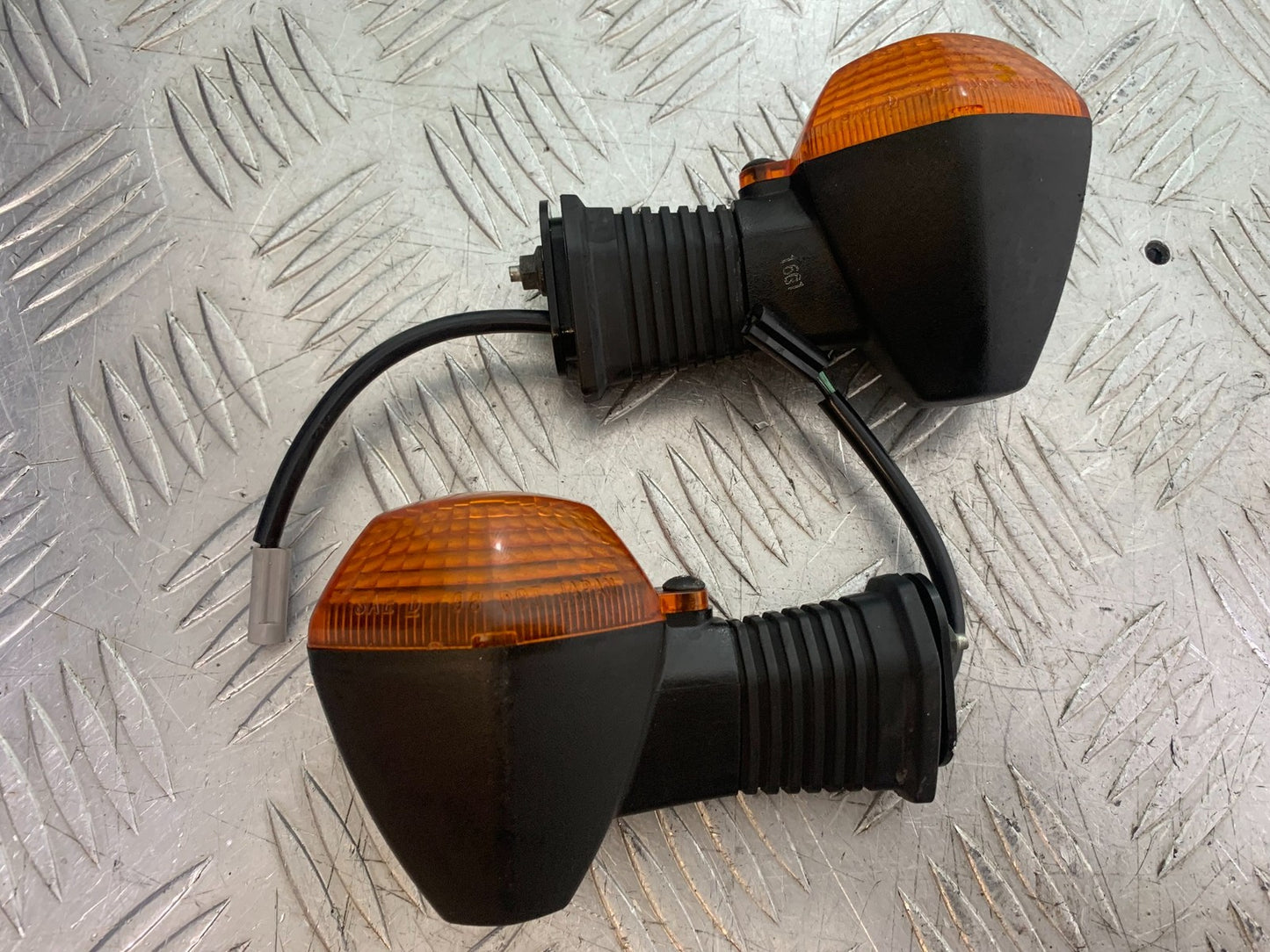 SUZUKI SV1000 SV 1000 S FRONT INDICATORS   YEAR 2003-2007 (CMB1293)