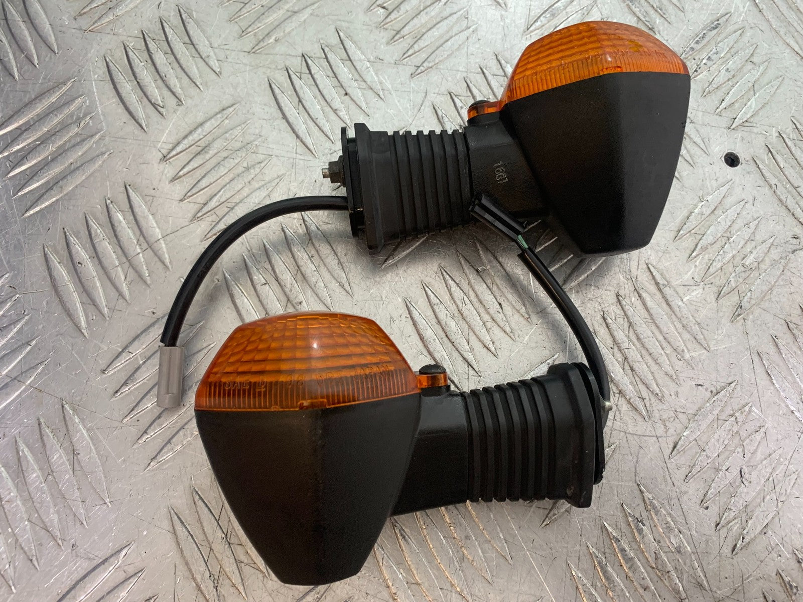 SUZUKI SV1000 SV 1000 S FRONT INDICATORS   YEAR 2003-2007 (CMB1293)