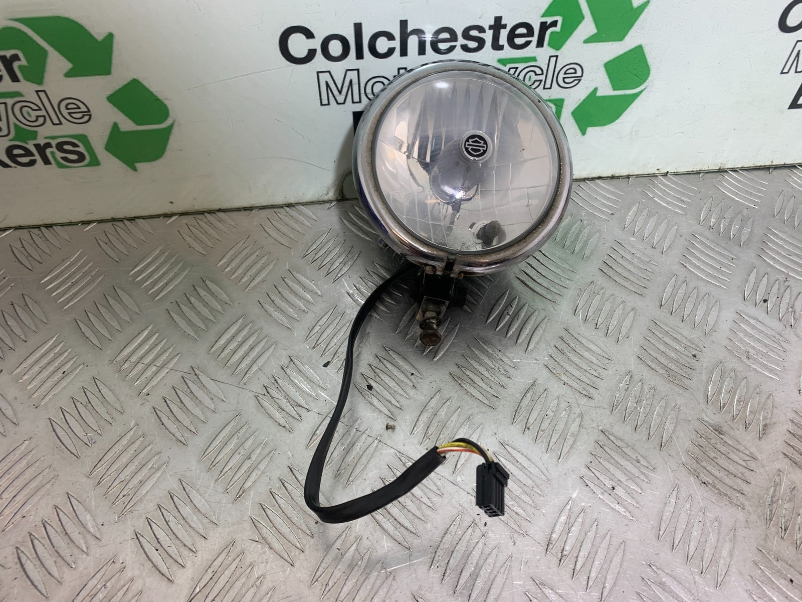HARLEY DAVIDSON FXS BLACKLINE 1585 HEADLIGHT  YEAR 2012 (CMB1147)