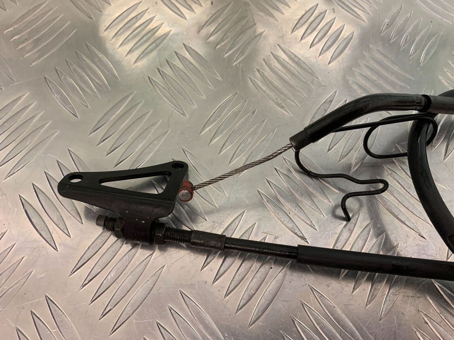 TRIUMPH 1050 SPRINT CLUTCH CABLE   YEAR 2004-2007 (STOCK 956)