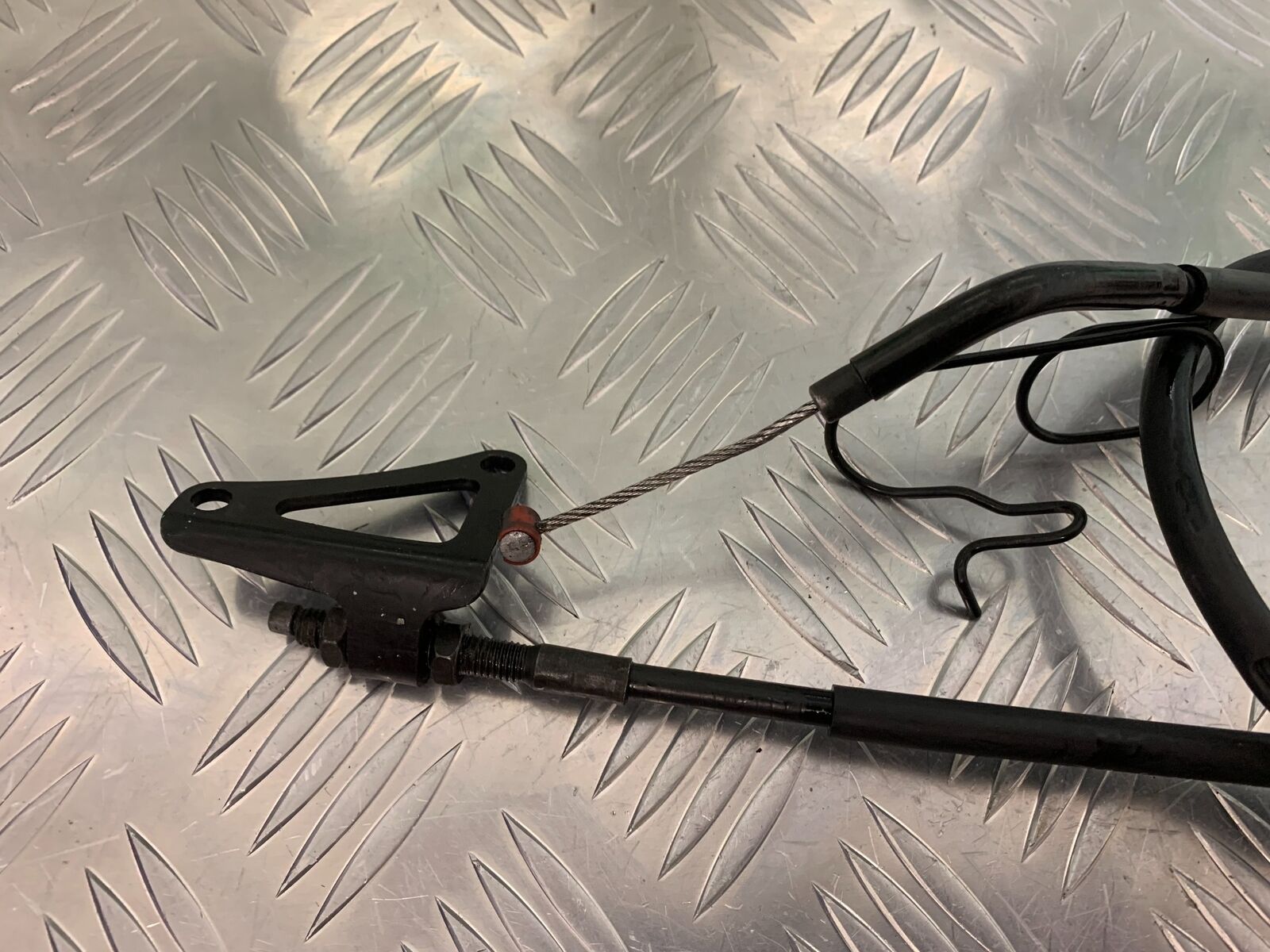 TRIUMPH 1050 SPRINT CLUTCH CABLE   YEAR 2004-2007 (STOCK 956)