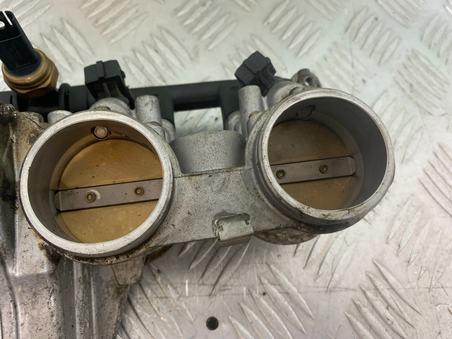 BMW S1000 RR THROTTLE BODIES YEAR 2015-2018 (CMB1246)