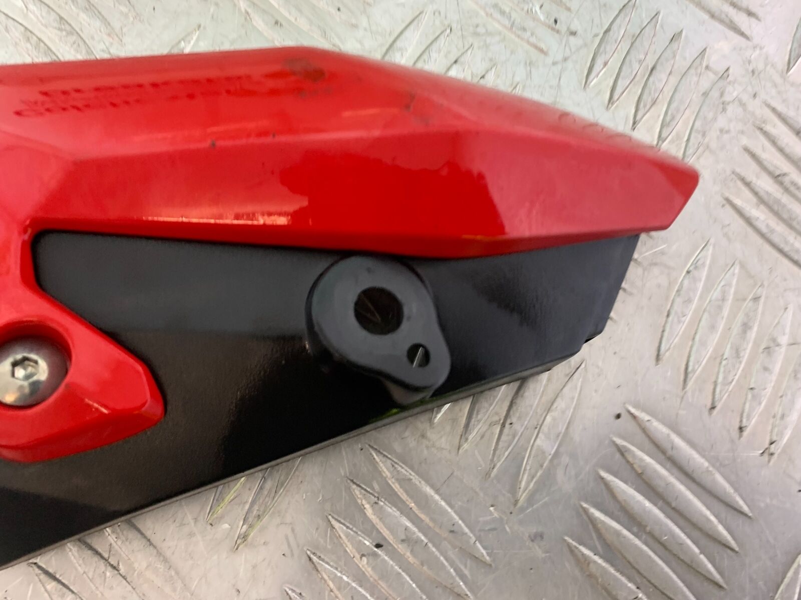 BENELLI BN125 BN 125 RIGHT INDICATOR PANEL    YEAR 2018-2021 (CMB1080)
