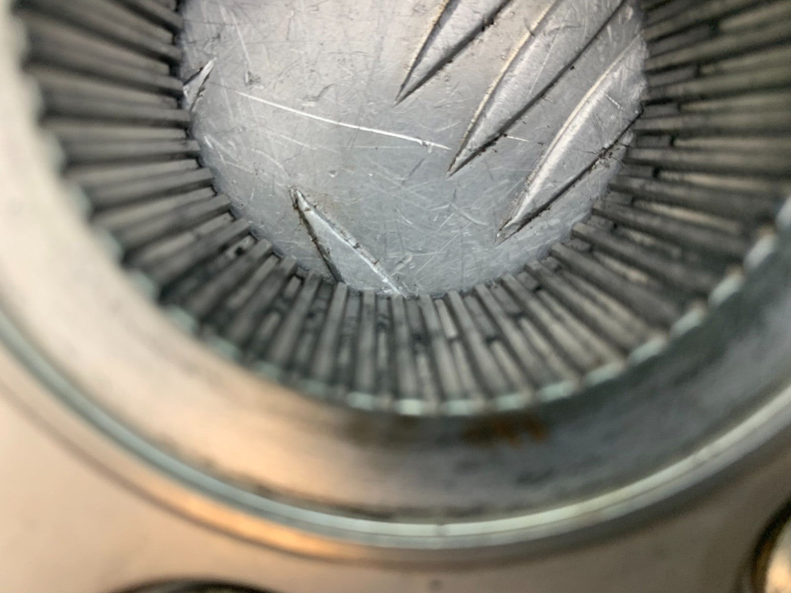 DUCATI 1299 PANIGALE REAR SPROCKET CARRIER  YEAR 2016 (CMB 1187)