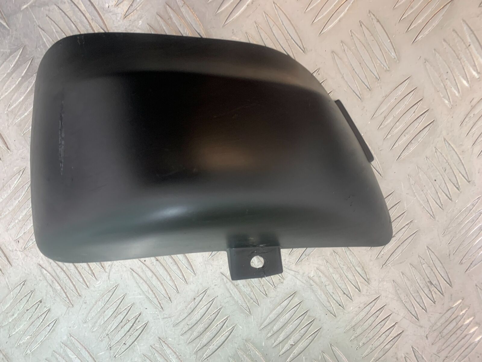 YAMAHA XV535 XV 535 VIRAGO RIGHT SIDE PANEL   YEAR 1994-02 (CMB1044)