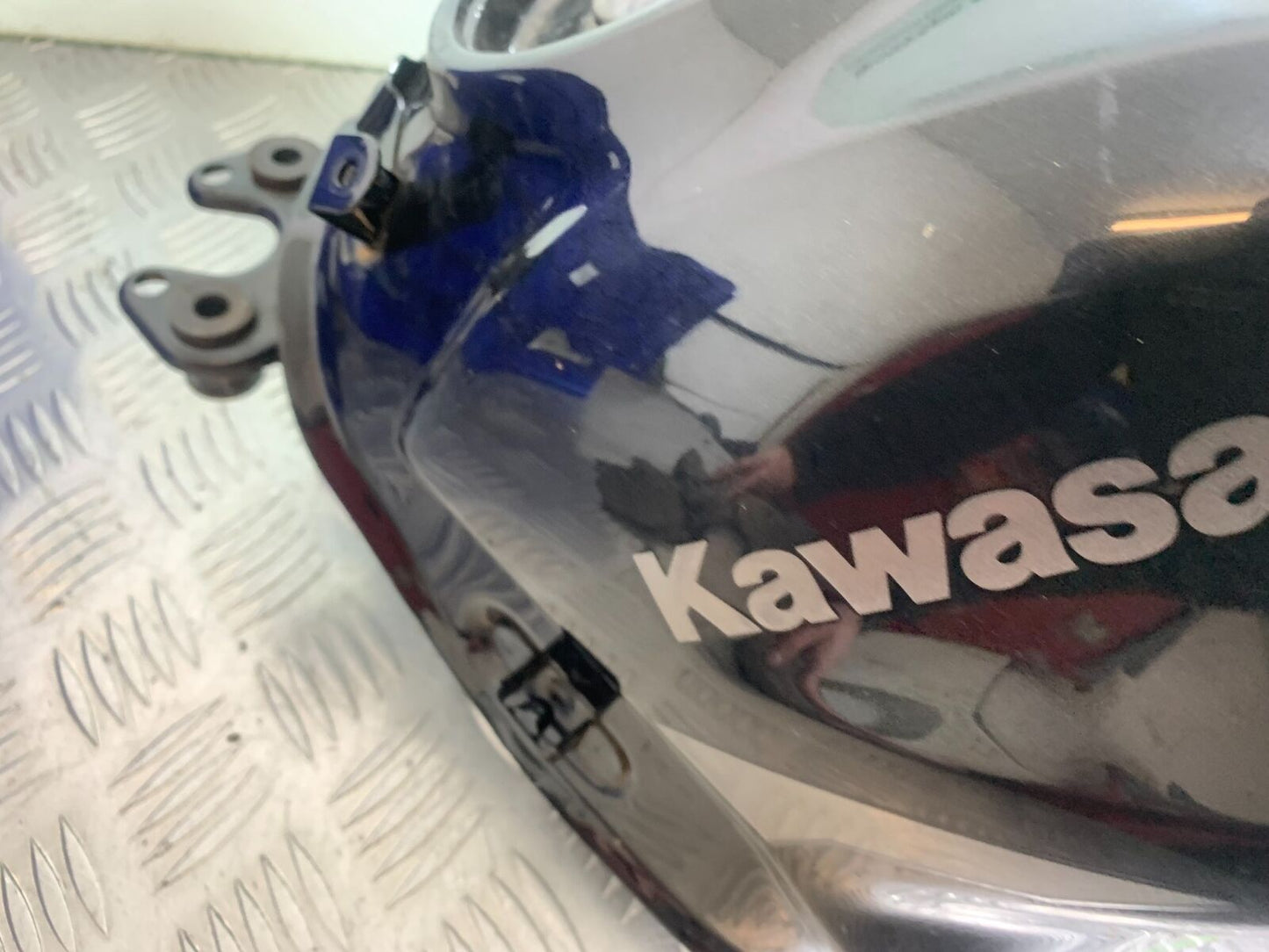 KAWASAKI Z650 ER650 KNFAN PETROL TANK YEAR 2022-2024 (CMB1112)