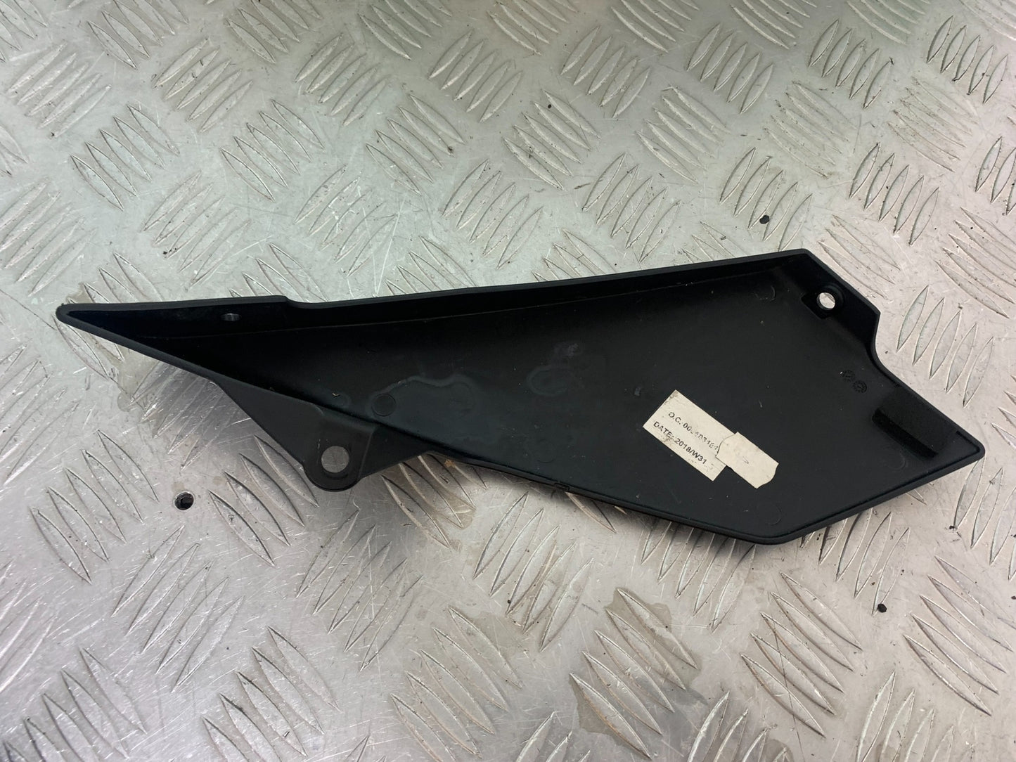 KTM 790 DUKE LEFT FRAME COVER  YEAR 2018-2021  (CMB11150)