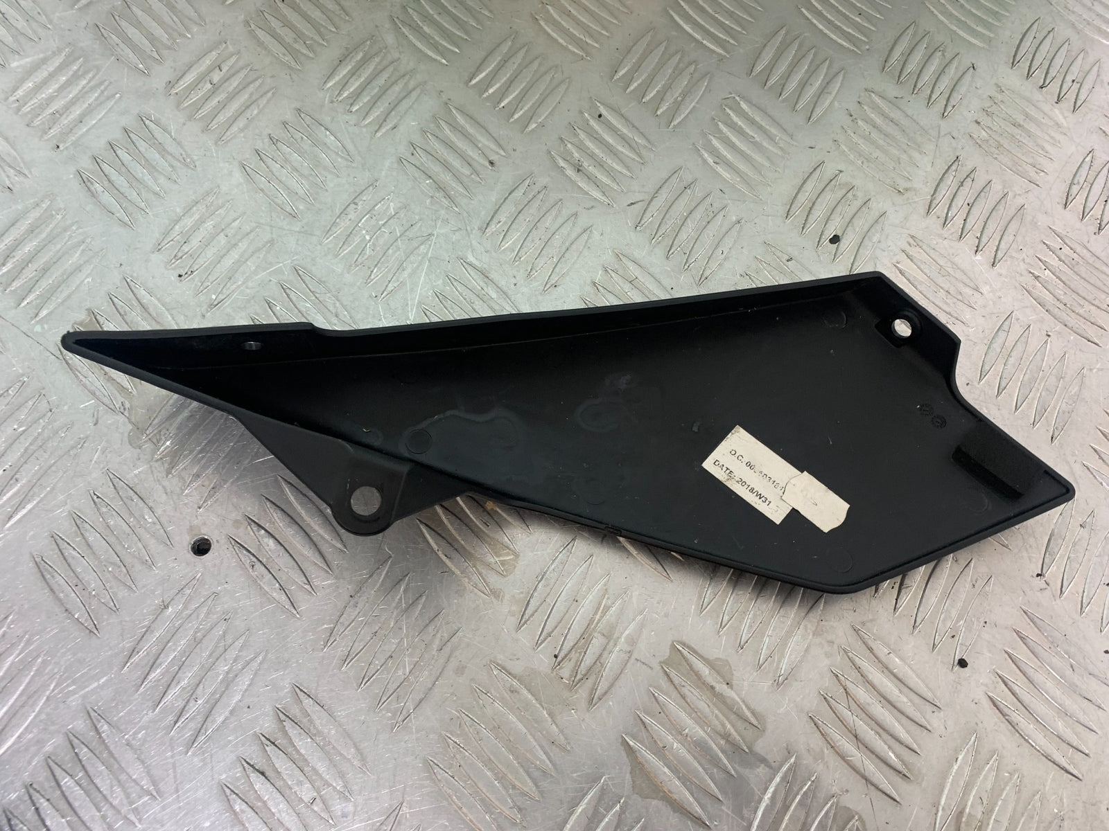 KTM 790 DUKE LEFT FRAME COVER  YEAR 2018-2021  (CMB11150)