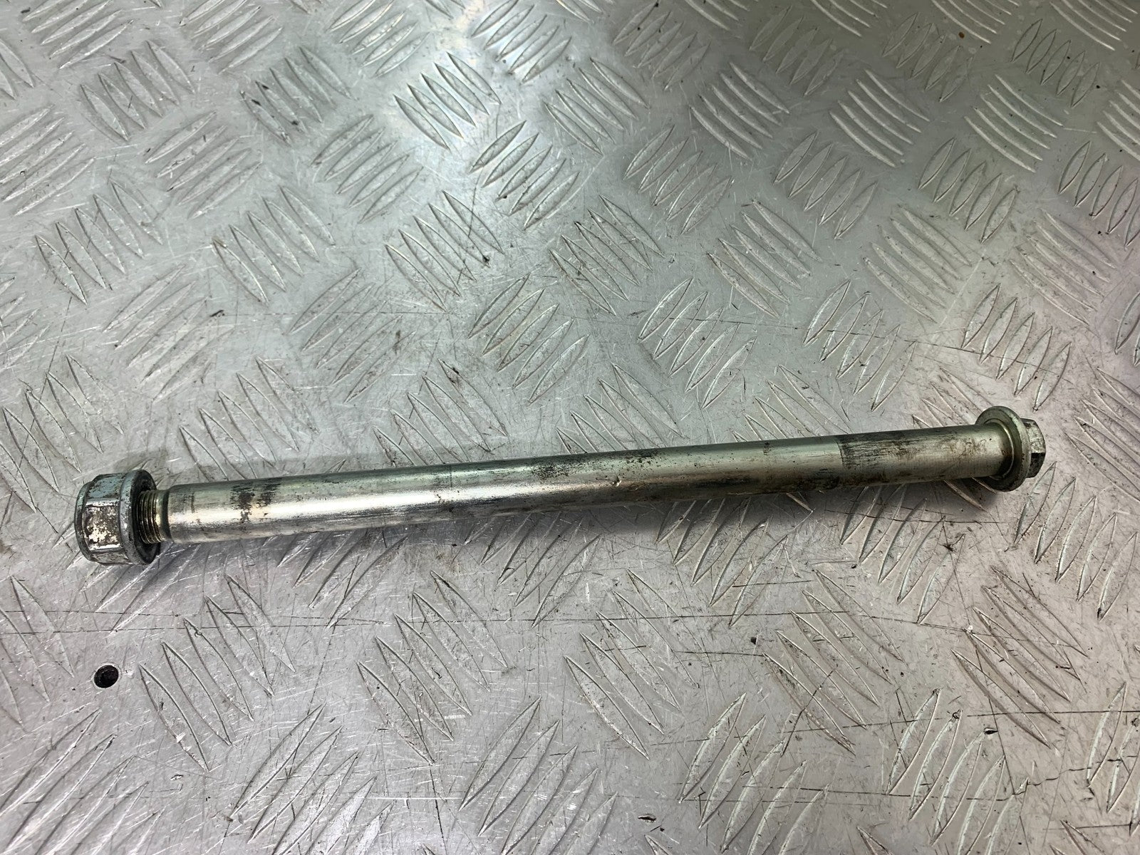 HONDA VFR800 PRE V-TEC SWINGARM SPINDLE  YEAR 1998-2001 (CMB1233)