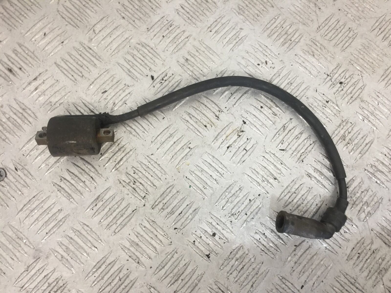 YAMAHA XT125X XT125 X COIL AND CAP  YEAR 2008  (STOCK 857)