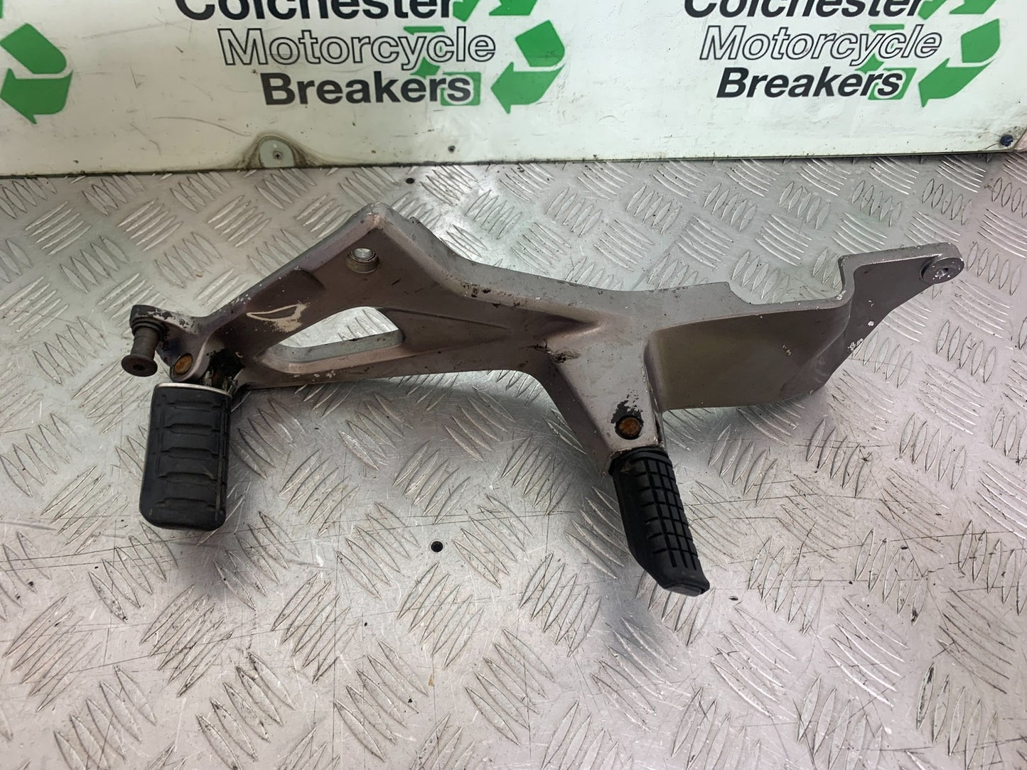 HONDA NT 700 V DEAUVILLE LEFT HANGER   YEAR 2006-2011 (CMB1211)