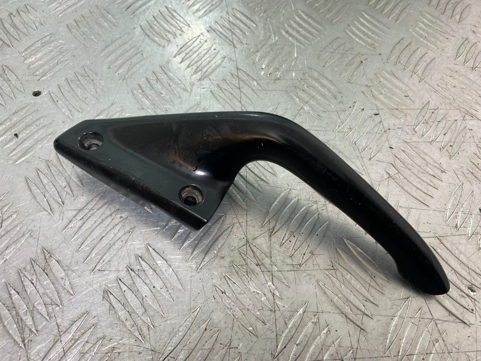 HONDA CBF600 CBF 600 RIGHT REAR GRAB RAIL YEAR 2004 -07 (CMB1247)