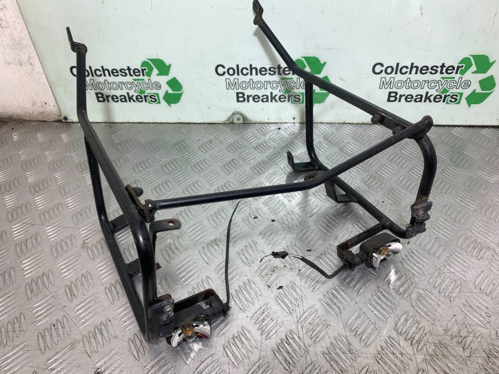 ROYAL ENFIELD HIMALAYAN 411 PANNIER RAILS YEAR 2018-2023 (CMB1322)