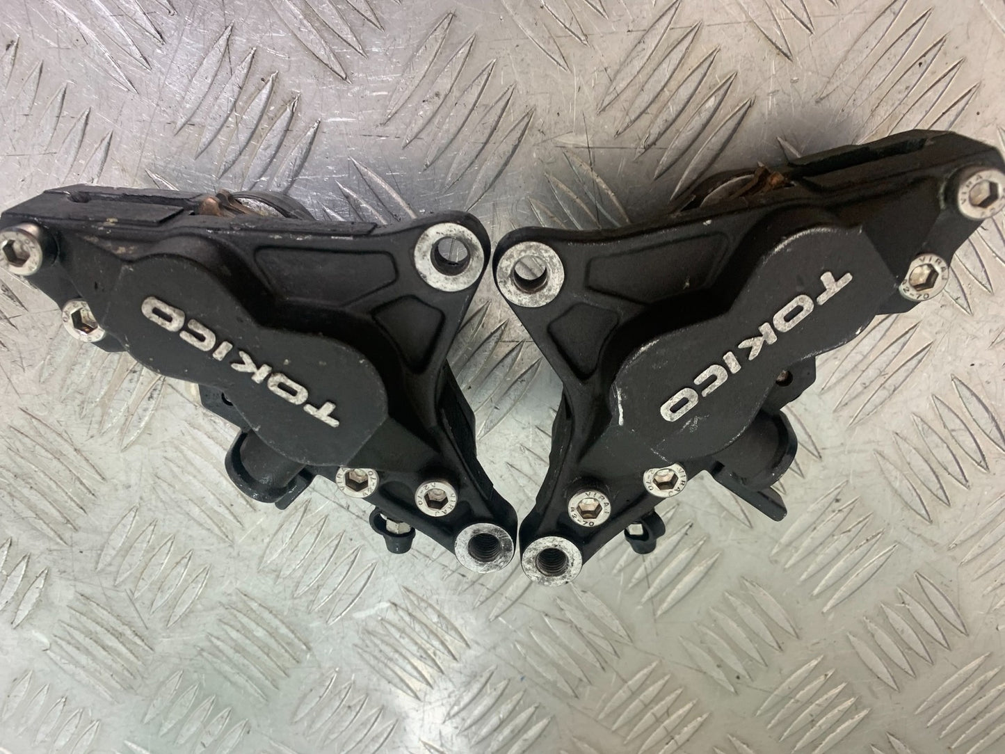KAWASAKI ZX9R ZX9 E1 FRONT CALIPERS   YEAR 2000-01 (CMB1171)