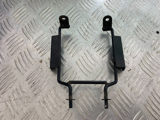 MUTT GT-SS 125 HEADLIGHT BRACKET   YEAR 2020- 2024 (CMB1085)