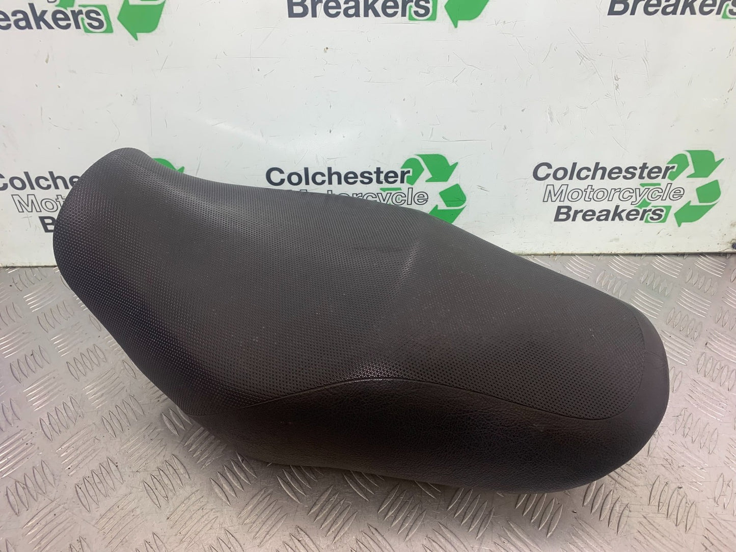SUZUKI GSX750 INAZUMA SEAT   YEAR 1998-2003 (CMB1308)