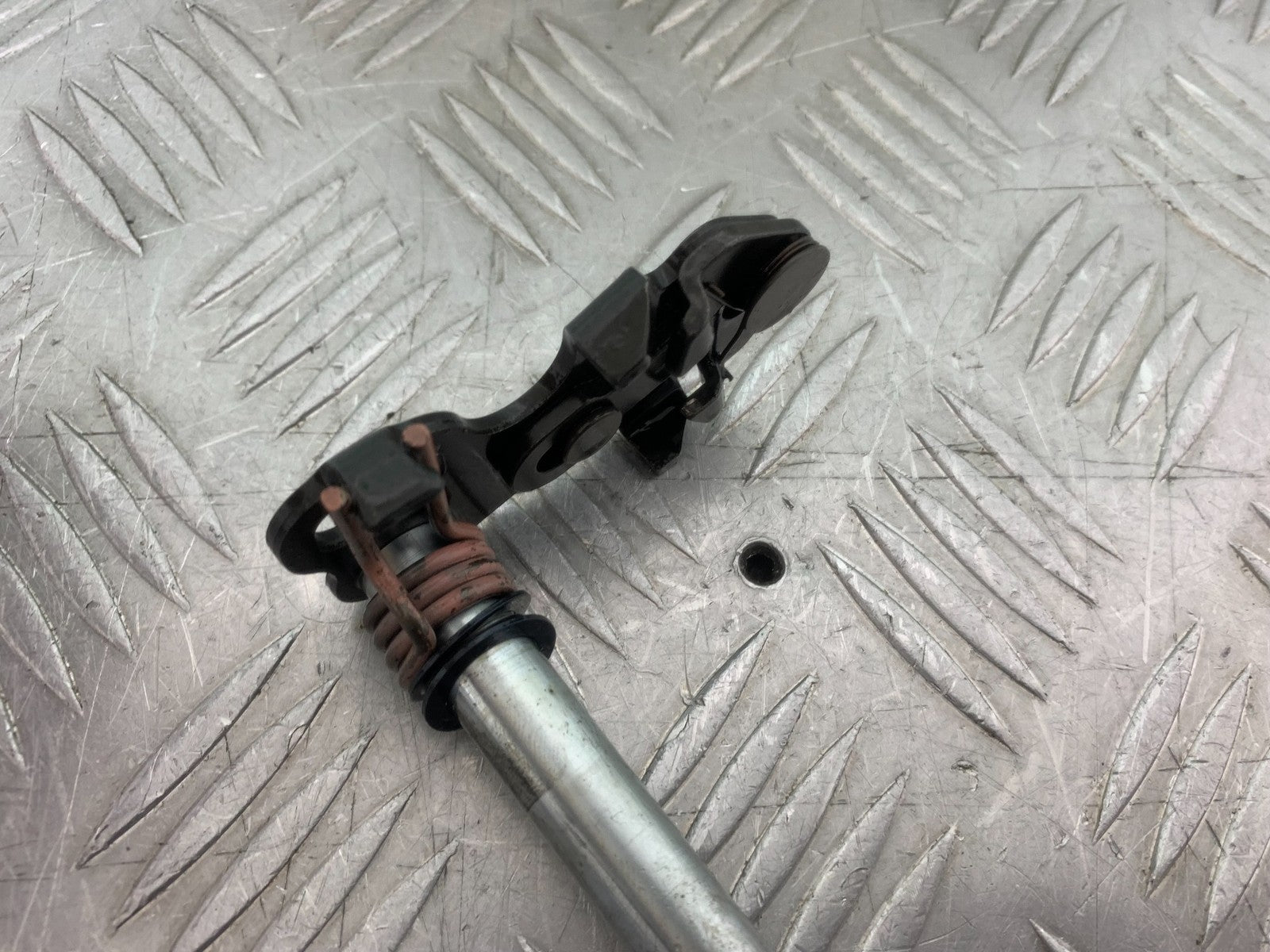 HONDA CBR1000 rr FIREBLADE GEAR SHAFT   2008-2011 (CMB1253)