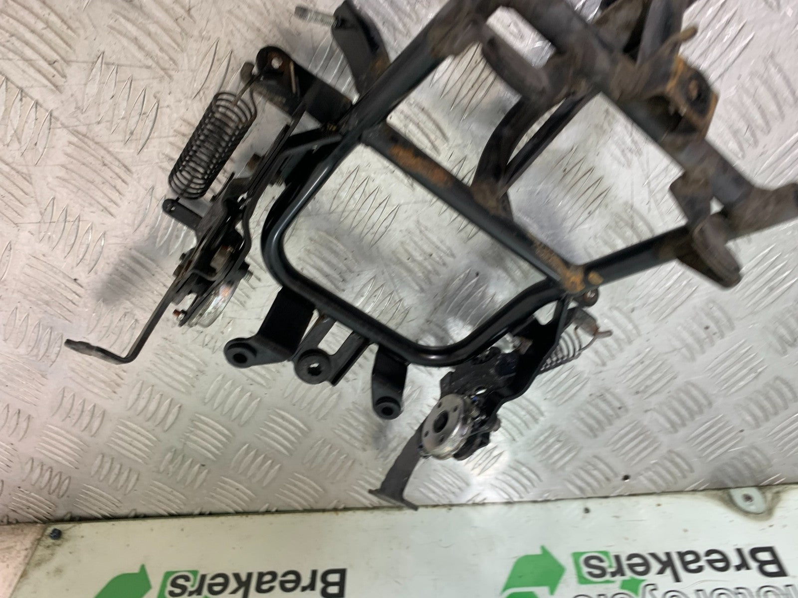 SUZUKI DL1000 V-STROM FAIRING BRACKET YEAR 2014-2019 (CMB1325)