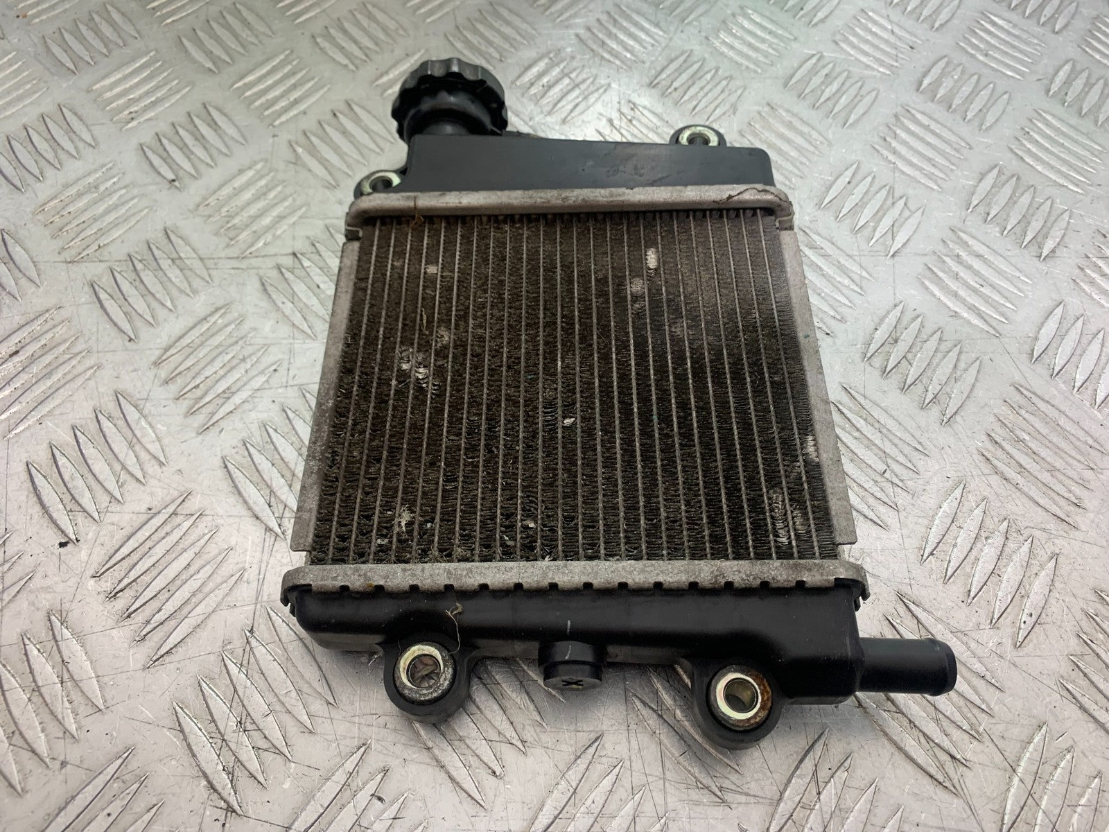 YAMAHA NMAX-125 N MAX 125 RADIATOR YEAR 2015-2020  (CMB1231)