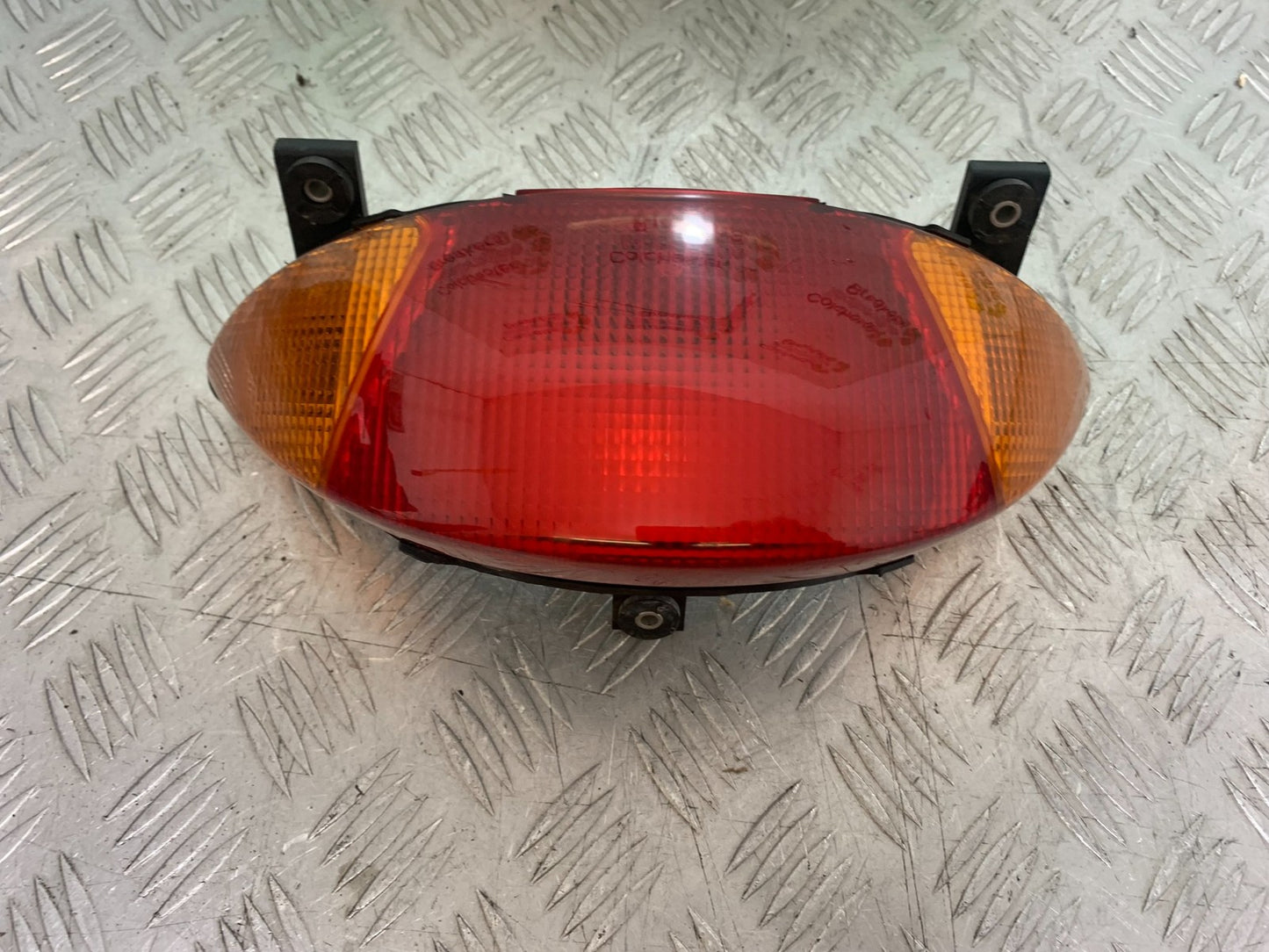 HONDA NT650 V DEAUVILLE REAR LIGHT  YEAR 1998-01(CMB1320)
