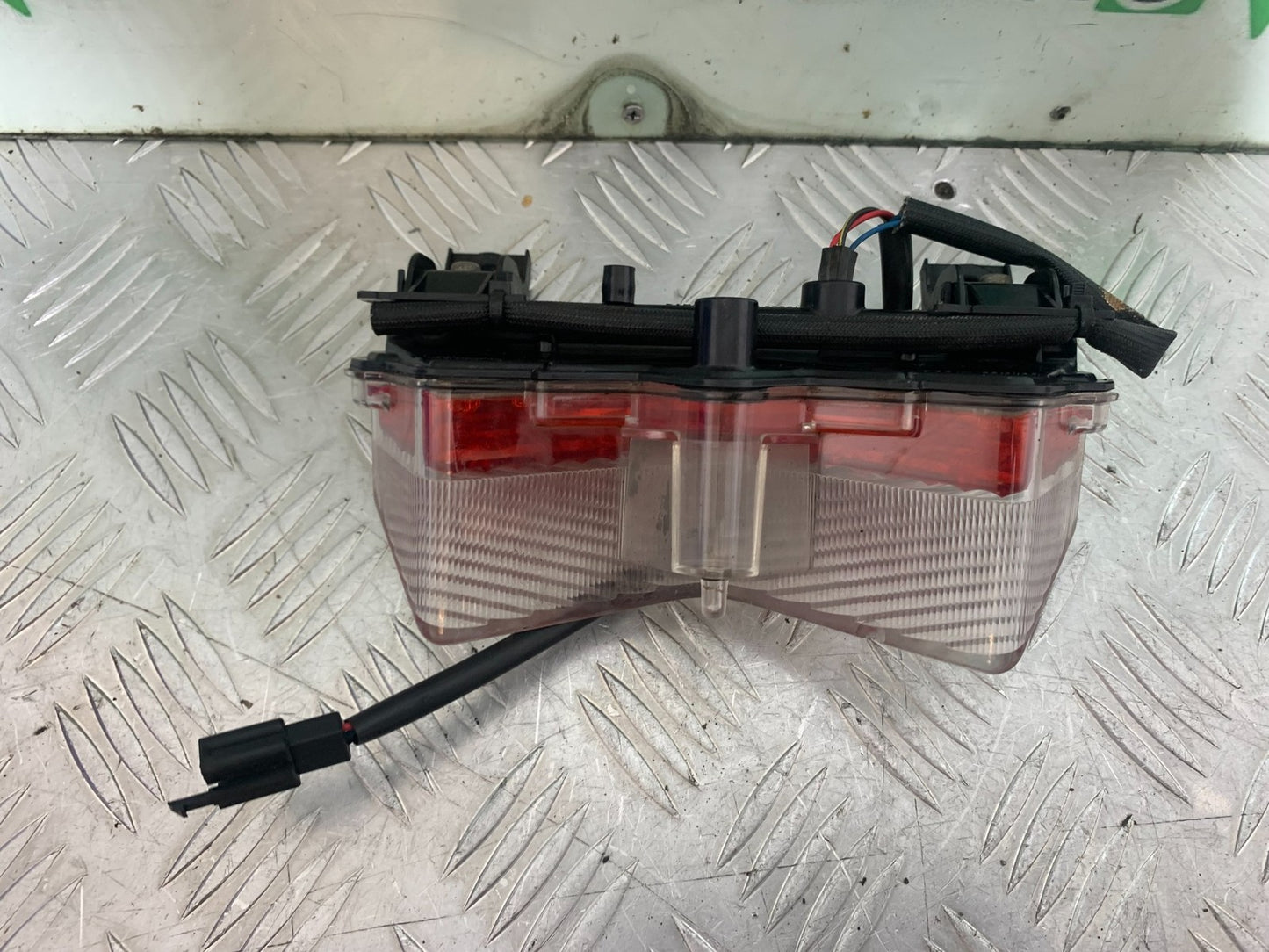 KAWASAKI Z750 Z 750 REAR LIGHT   YEAR 2004-2006  (CMB1234)