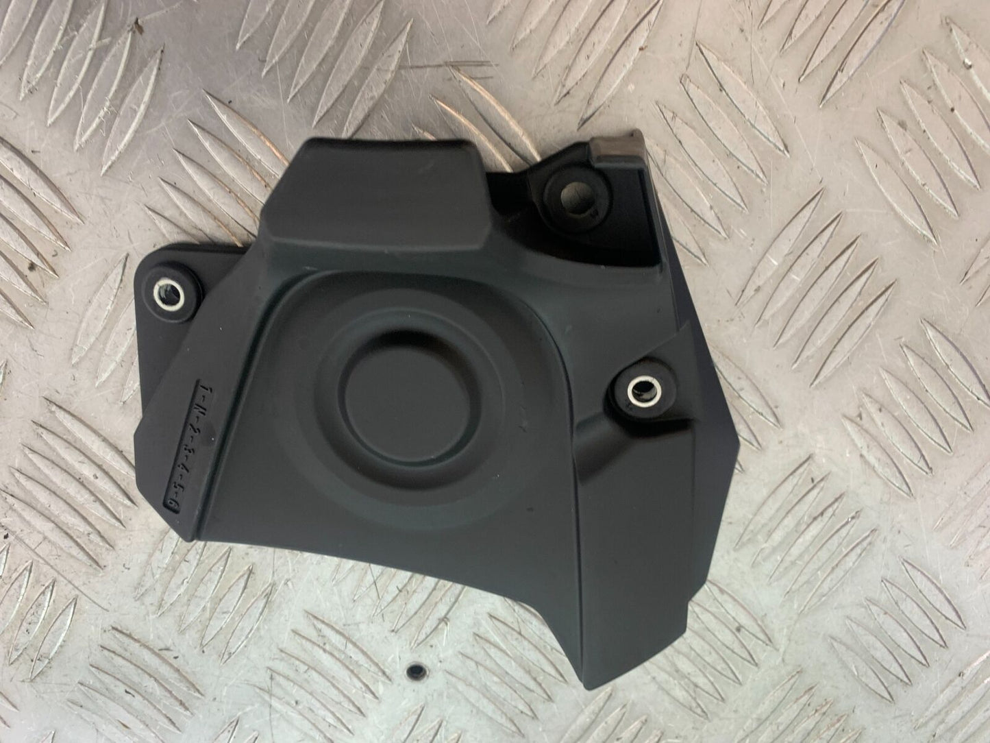 YAMAHA XSR900 XSR 900 SPROCKET COVER   YEAR 2021-2022 (CMB1073)