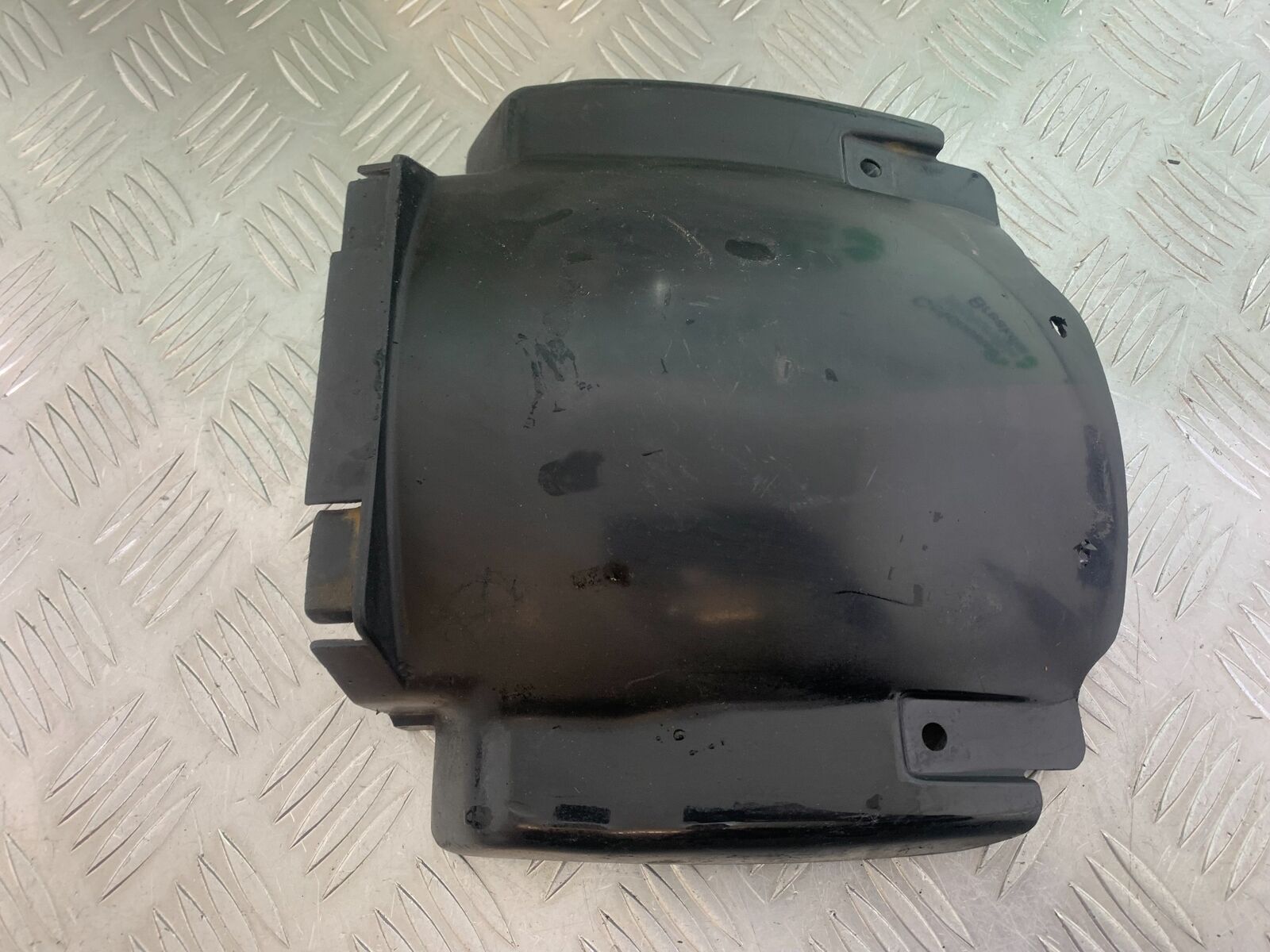 YAMAHA XV535 XV 535 VIRAGO INNER REAR MUDGUARD YEAR 1994-02 (CMB1044)