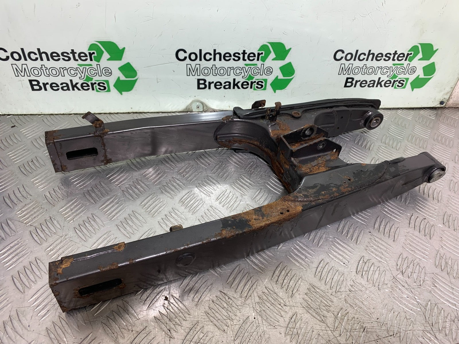 HONDA CBF600 CBF 600 SWINGARM YEAR 2004 -07 (CMB1247)