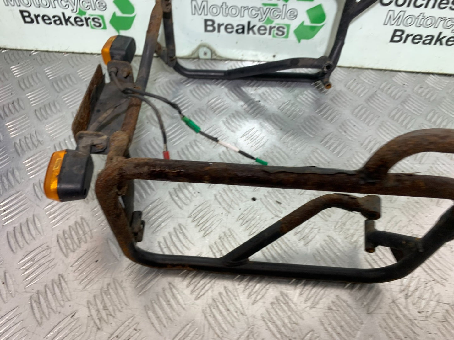 ROYAL ENFIELD HIMALAYAN 411 PANNIER RAILS   YEAR 2018-2023 (CMB1279)