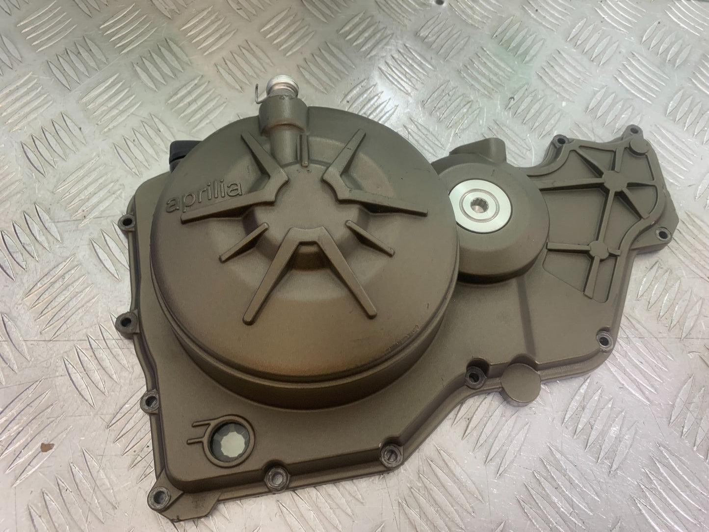 APRILIA RSV4 FACTORY CLUTCH COVER  YEAR 2009-2012 (CMB1224)