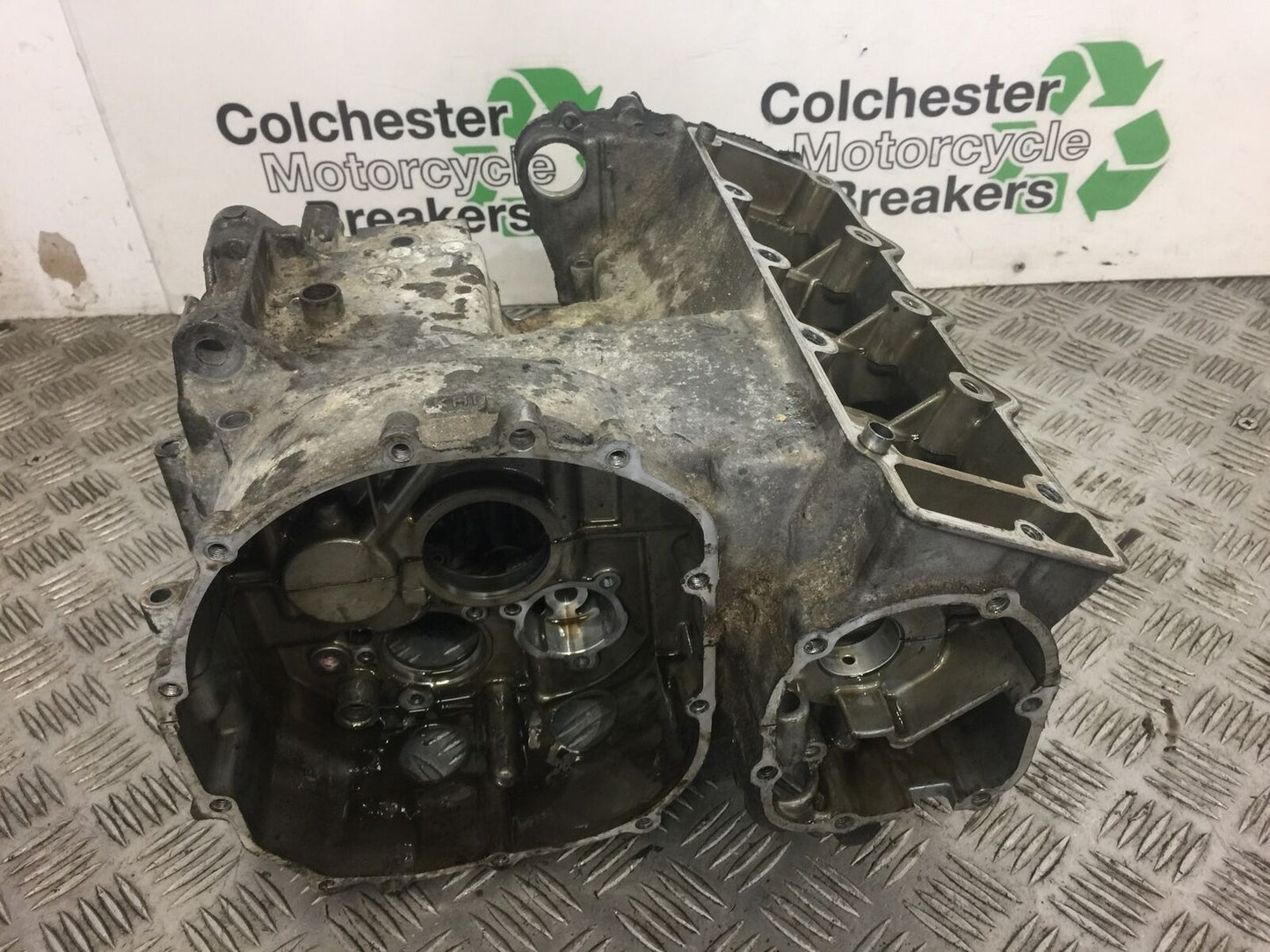 KAWASAKI ZXR400 ZXR 400 L CRANK CASINGS  YEAR 1991 1994