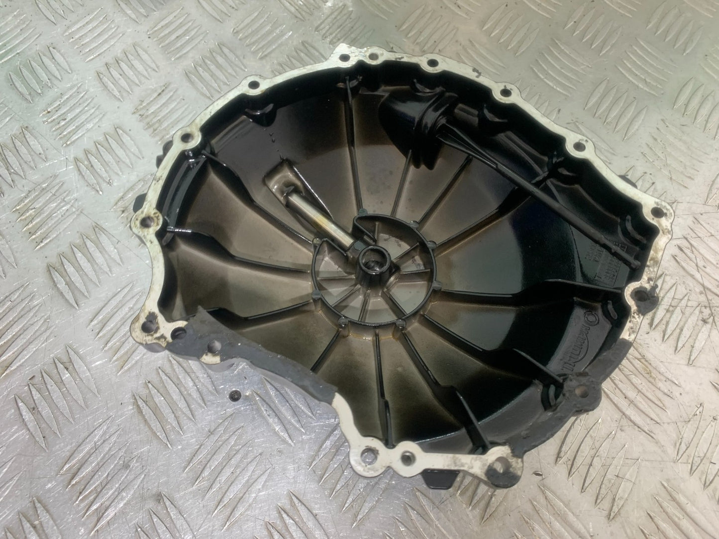 TRIUMPH 1050 SPRINT GT CLUTCH COVER  YEAR 2010-2016 (CMB1250)