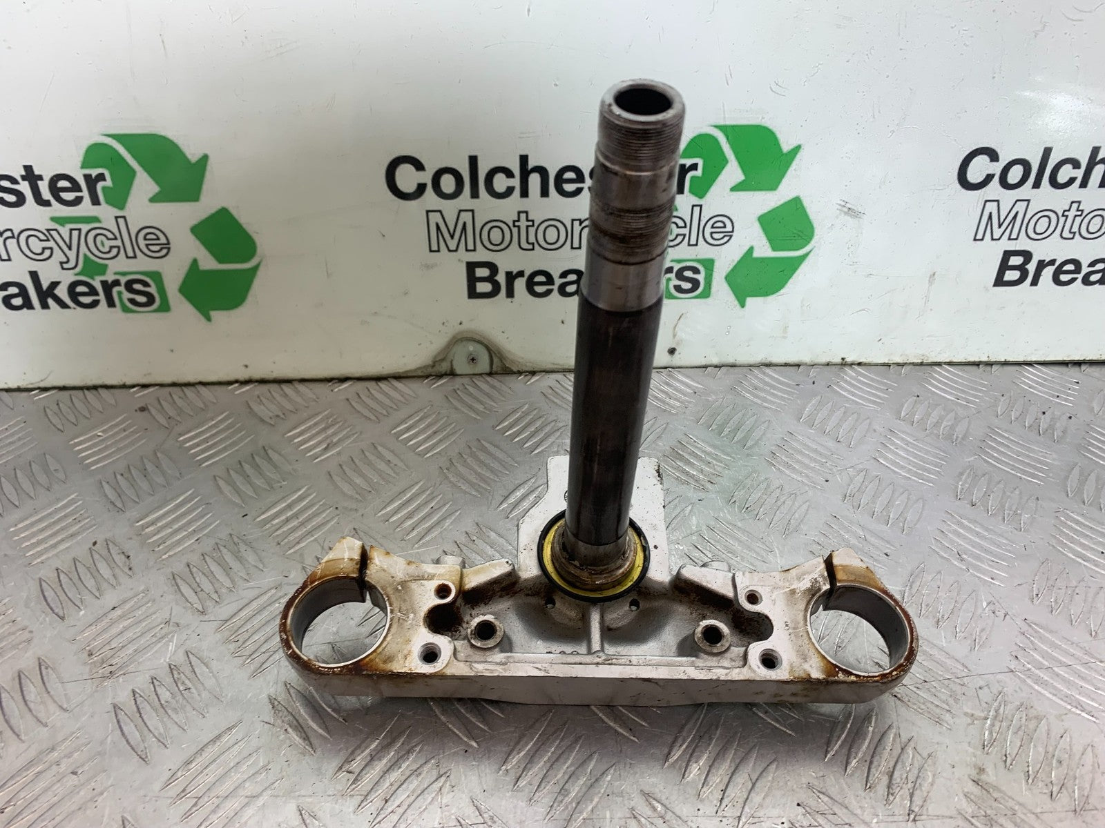 HONDA VT750 SHADOW BOTTOM YOKE  YEAR 2003-2004 (CMB1265)