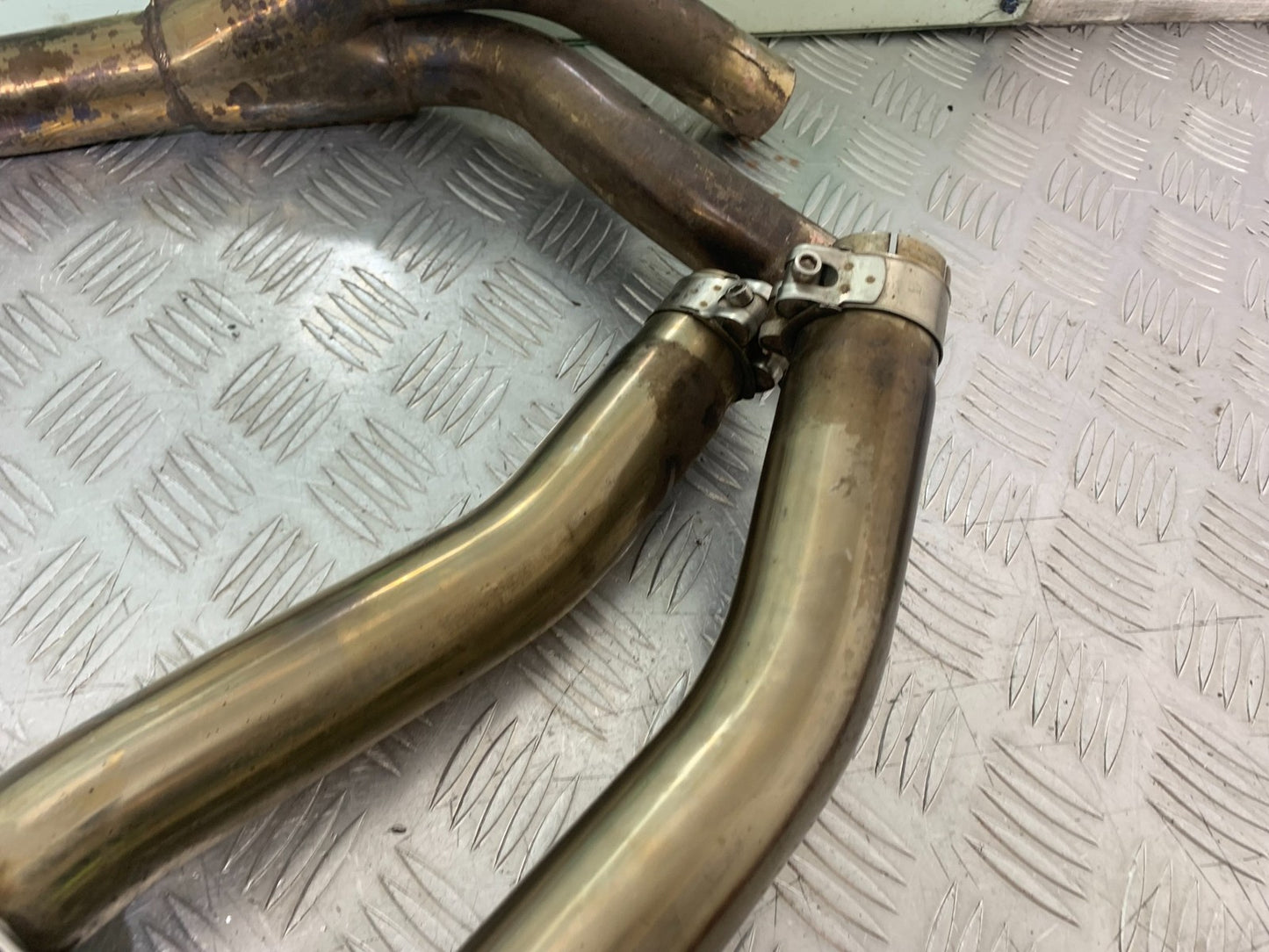 YAMAHA YZF R1 4C8 DELKEVIC CARBON SILENCERS & LINK PIPE  YEAR 2007-08 (CMB1237)