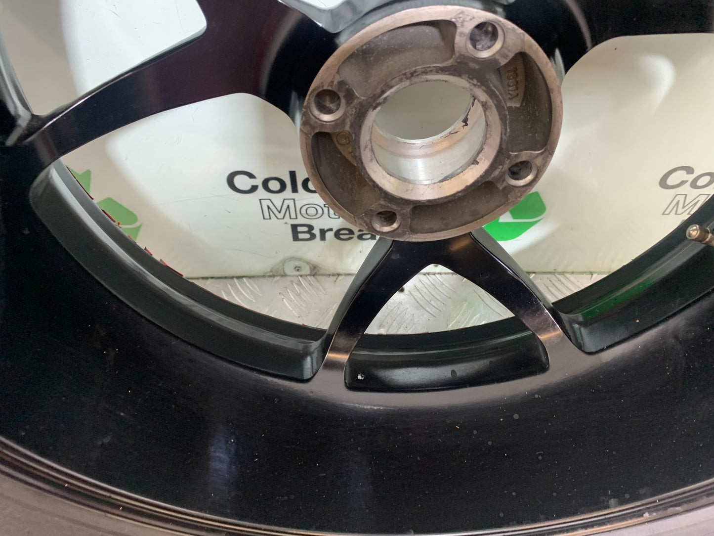 DUCATI 1299 PANIGALE REAR WHEEL   YEAR 2016 (CMB 1187)