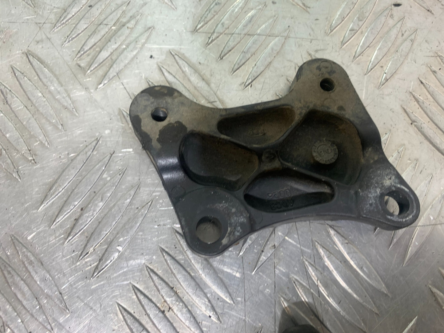 KAWASAKI ZX6R ZX6 R P7F P8F FRAME BRACKETS  YEAR 2007-08 (CMB1165)
