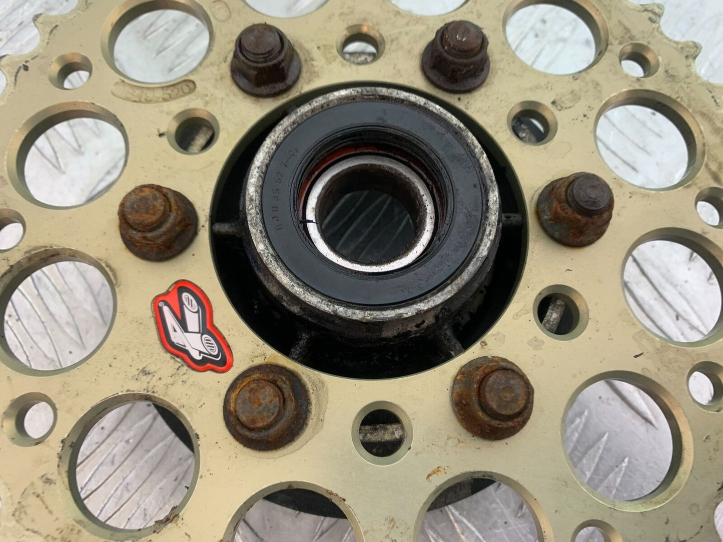 KAWASAKI Z750 Z 750 SPROCKET CARRIER  YEAR 2004-2006  (CMB1104)