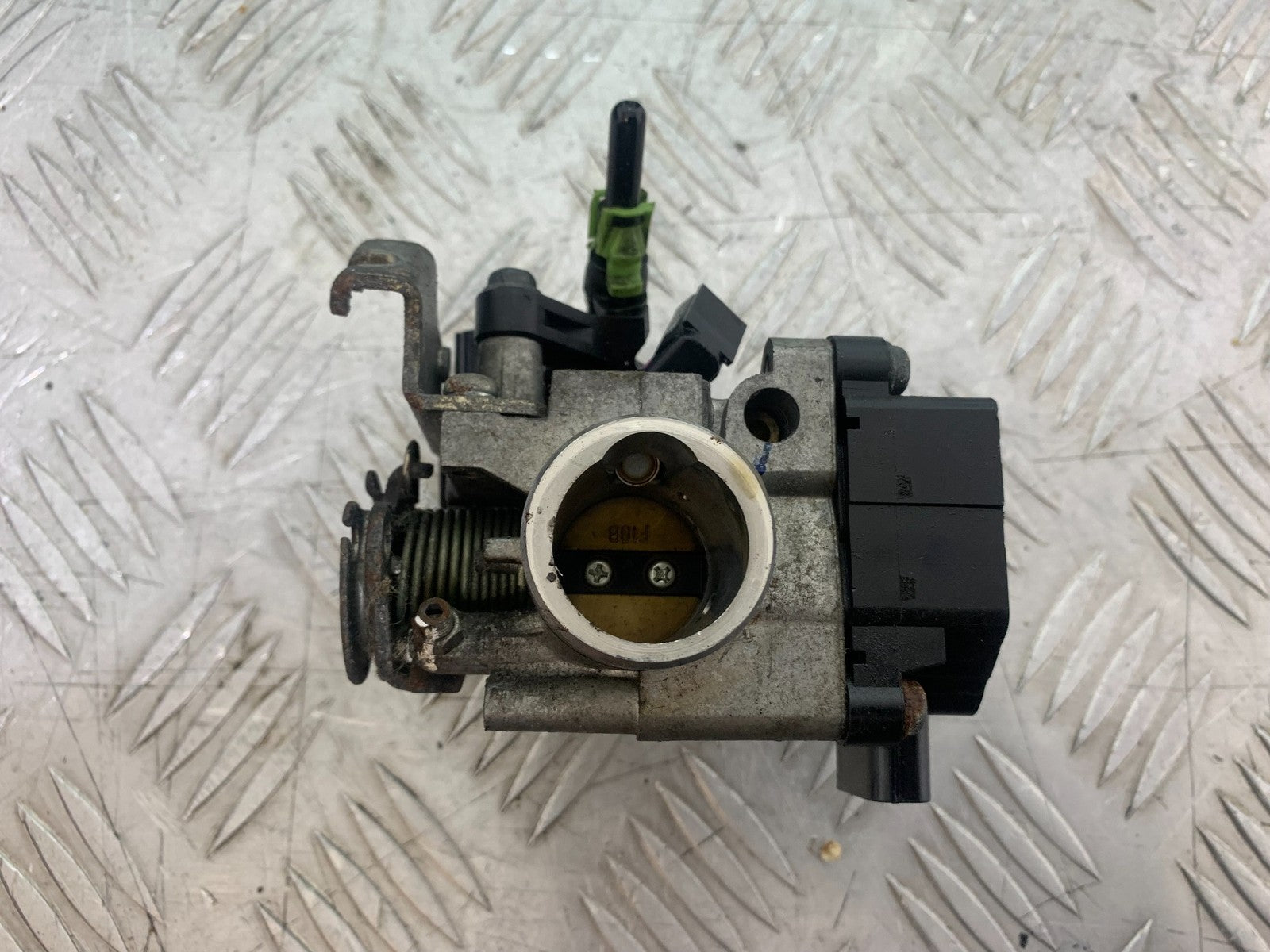 HONDA CBF125 CBF 125 THROTTLE BODY  YEAR 2009-14  (CMB1172)