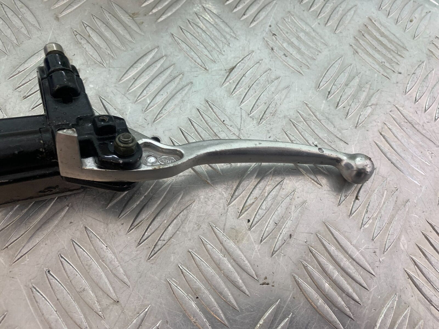 HONDA VFR400 VFR 400 NC21 FRONT BRAKE MASTER CYLINDER    YEAR 1986-87 (CMB1043)