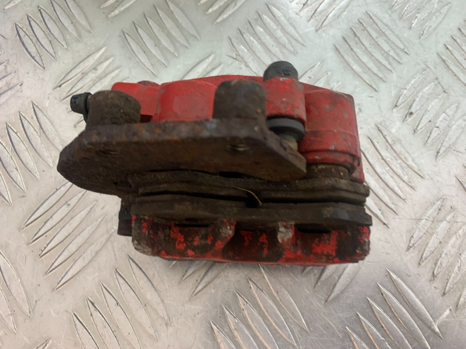 LEXMOTO MATADOR 125 JJ125T-17 FRONT CALIPER (SOLD AS PARTS)  (CMB1115)