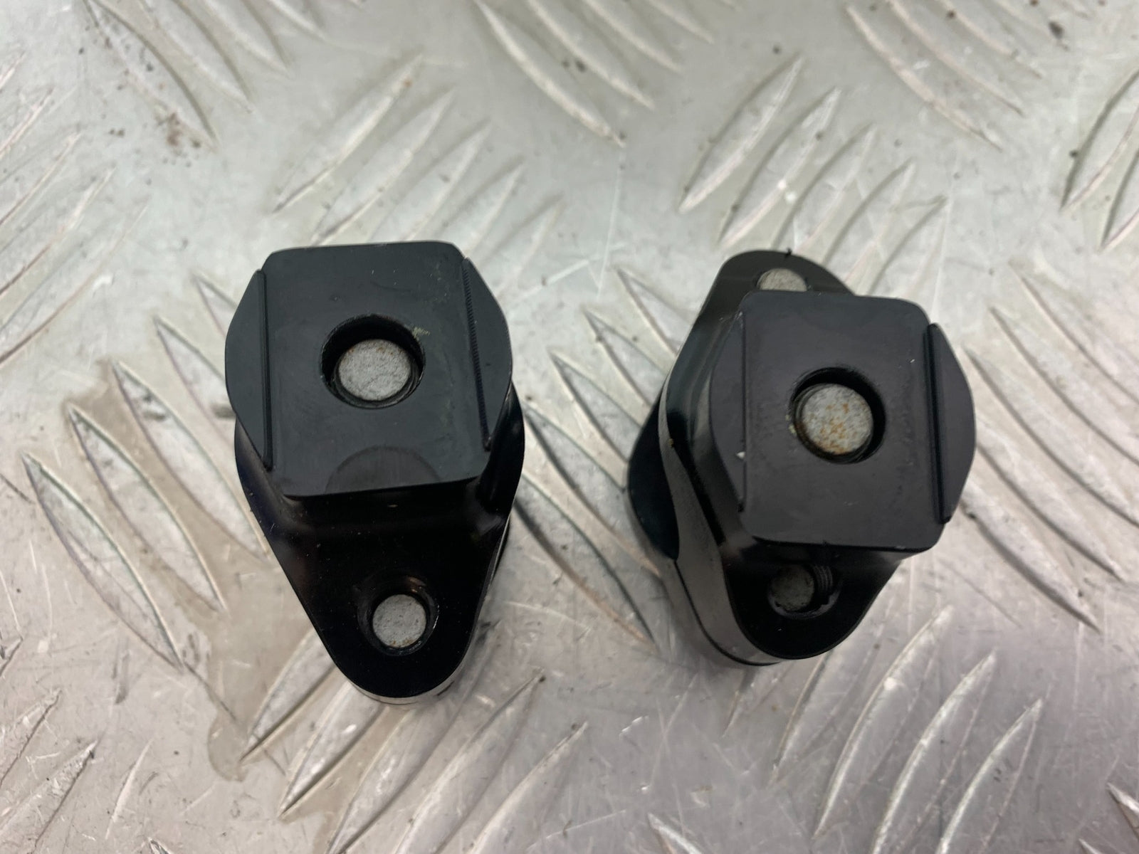 KTM 790 DUKE HANDLEBARS RISERS YEAR 2018-2021  (CMB11150)