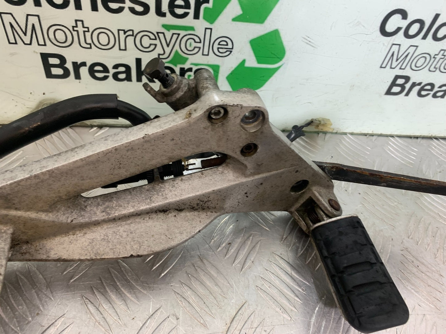 HONDA NT650 V DEAUVILLE RIGHT HANGER   YEAR 1999 (CMB1268)