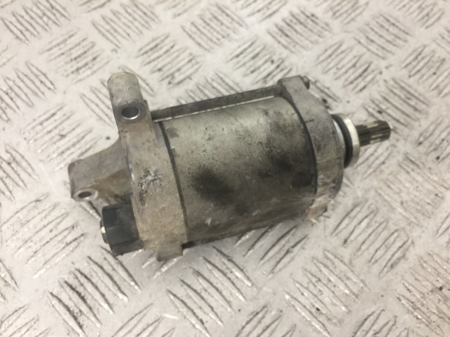 HONDA CBF600 CBF 600 STARTER MOTOR  YEAR 2004 -07  (STOCK 909)