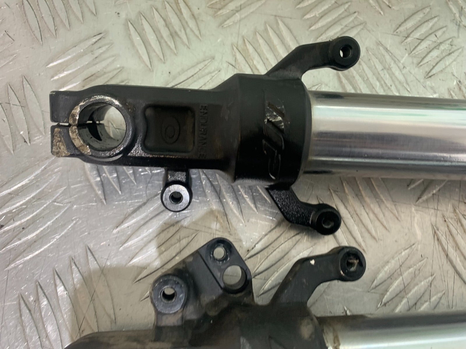 KTM DUKE 125 FORKS YEAR 2017-2022 (CMB1222)