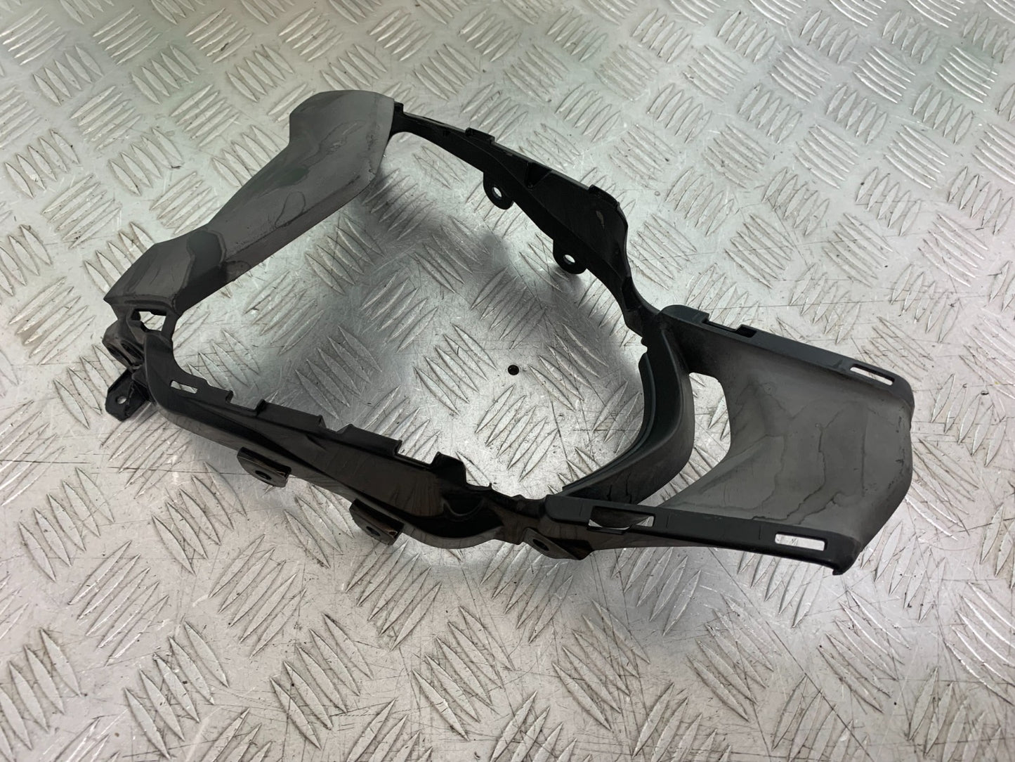 HONDA NC700 X  HEADLIGHT SURROUND YEAR 2012-2014 (CMB1327)