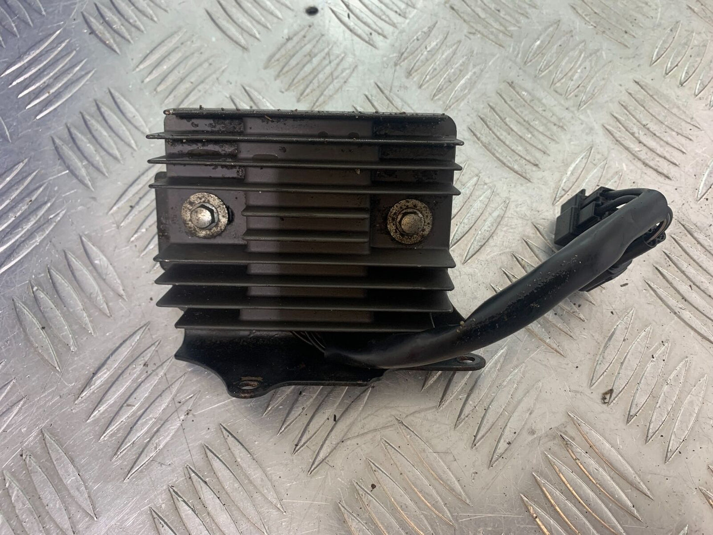 SUZUKI GSF1250 GSF 1250 BANDIT REGULATOR  YEAR 2007-2011 (CMB1125)